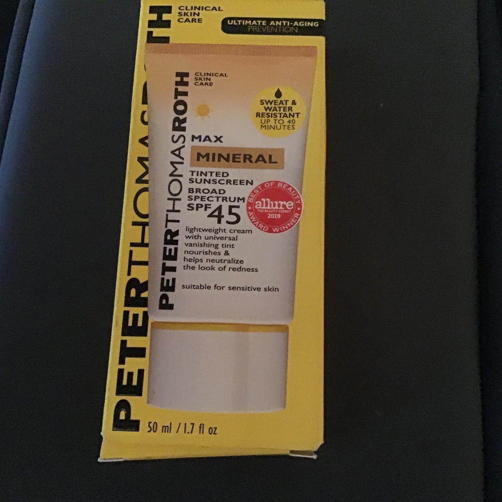 Peter Thomas Roth Max Mineral Tinted Sunscreen SPF 45 01/25